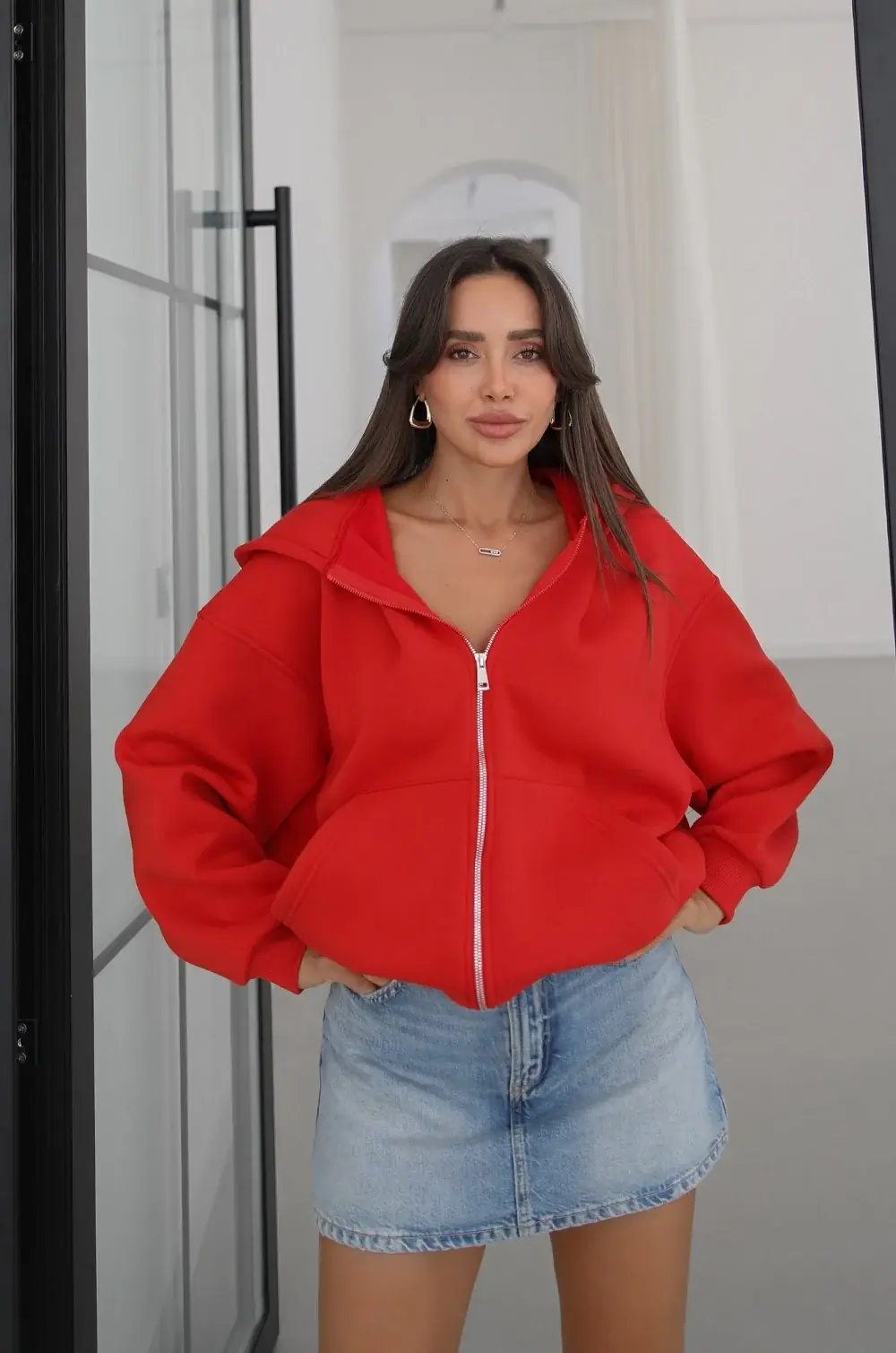 Sweatshirt